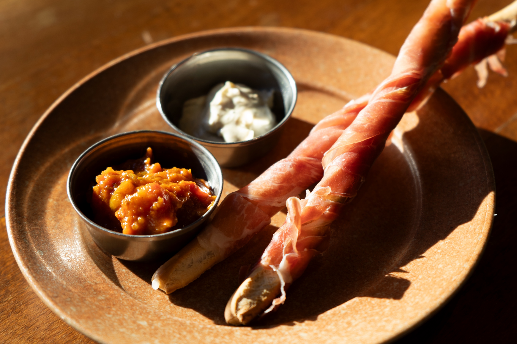 ★Limited Time Offer★ Tipsy Tiger's "Prosciutto Grissini - Two Special Spice Dips" - A spice journey to Spain! A rich dip that is both spicy and mild.